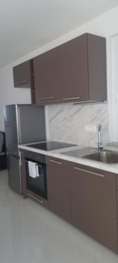 Apartmani Lanterna Krk Town Buitenkant foto